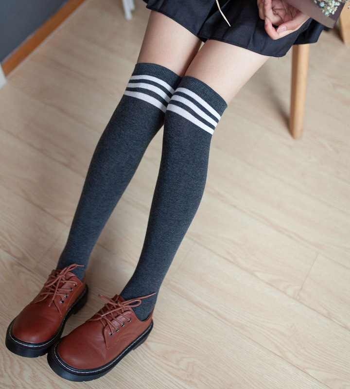 The Student Stockings Calf Socks Three Bars Bars Female Crew Knee Socks